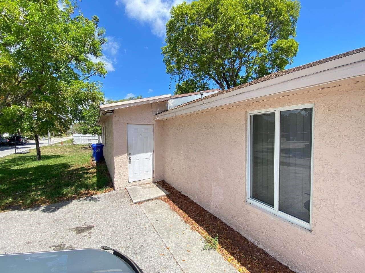 141 NW 10th Street, Pompano Beach FL 33060 photo 3