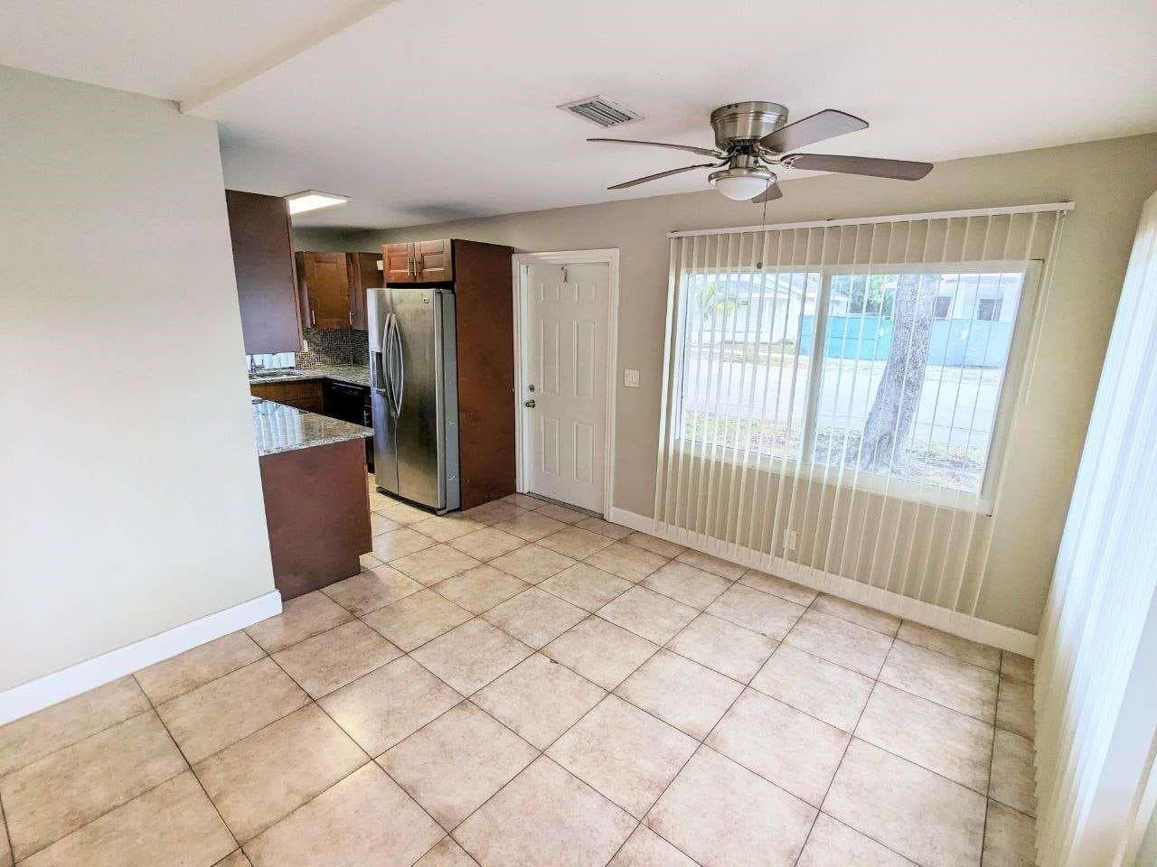 141 NW 10th Street, Pompano Beach FL 33060 photo 5