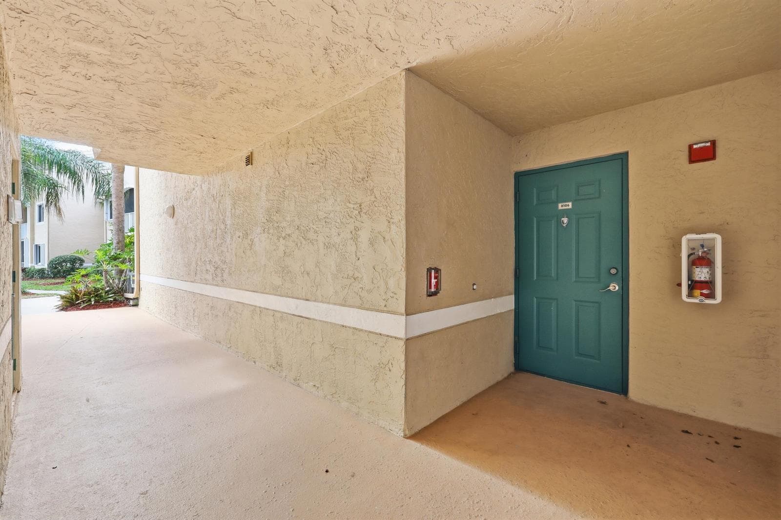 278 Village Boulevard # 8106, Tequesta FL 33469 photo 2