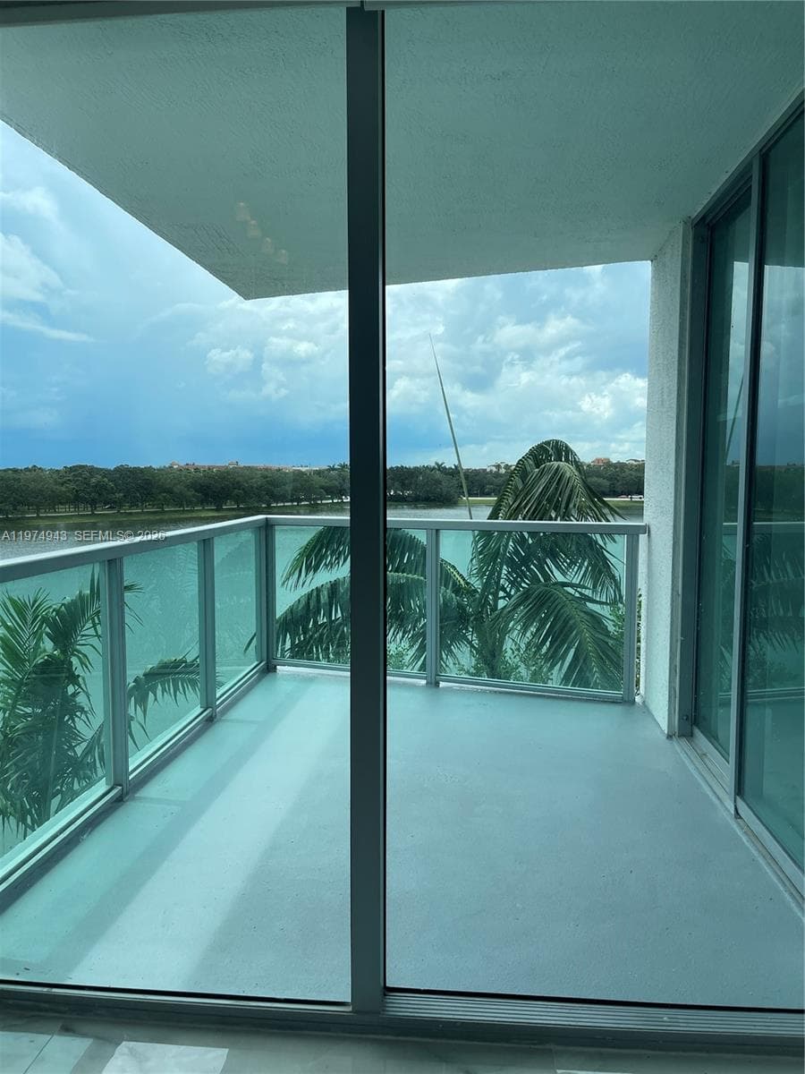 2681 N Flamingo Rd # 401S, Sunrise FL 33323 photo 3