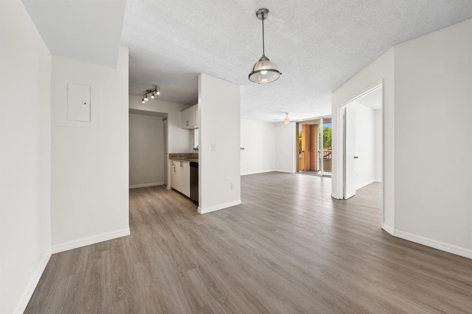 117 Yacht Club Way # 205, Hypoluxo FL 33462 photo 5