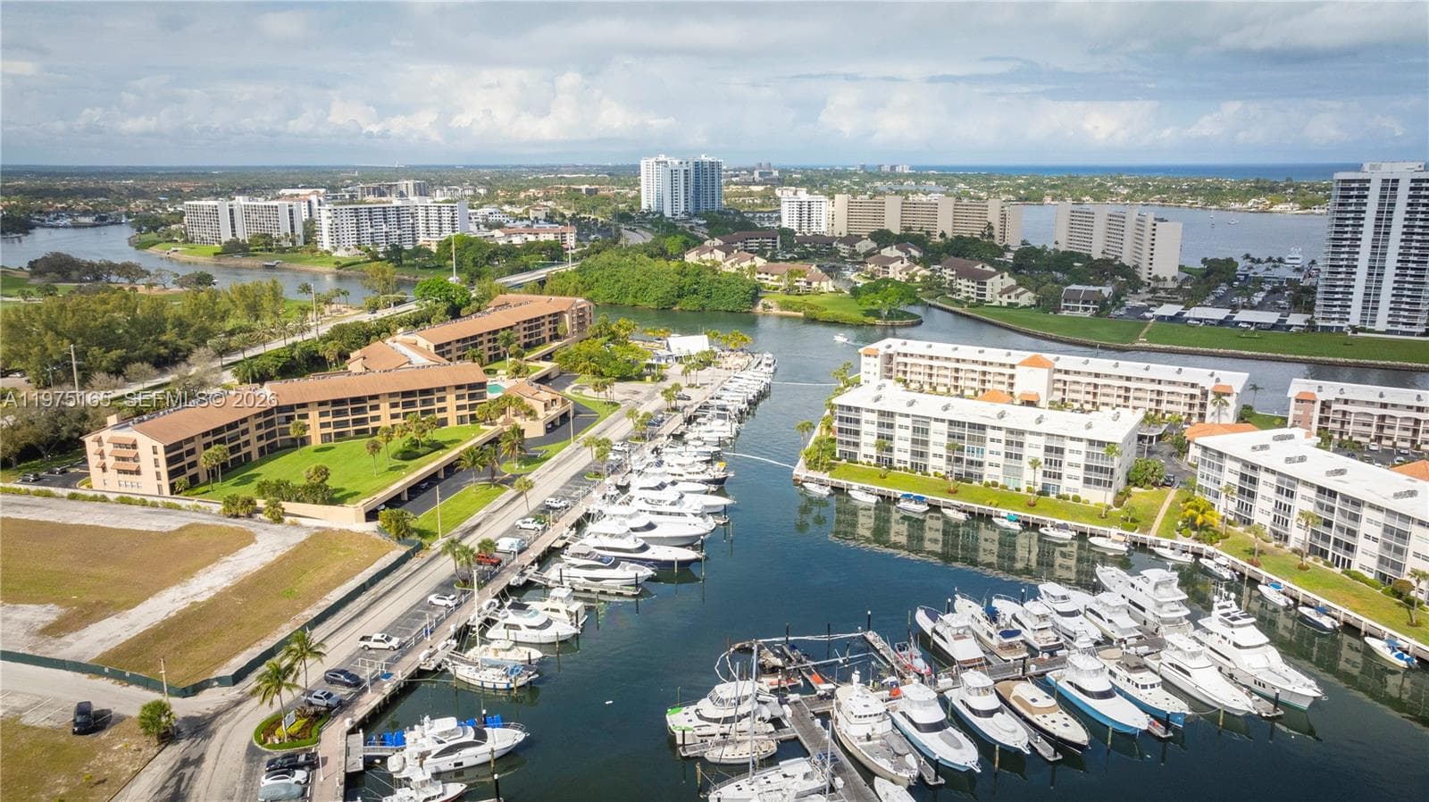 1036 Us Highway 1 # 216, North Palm Beach FL 33408