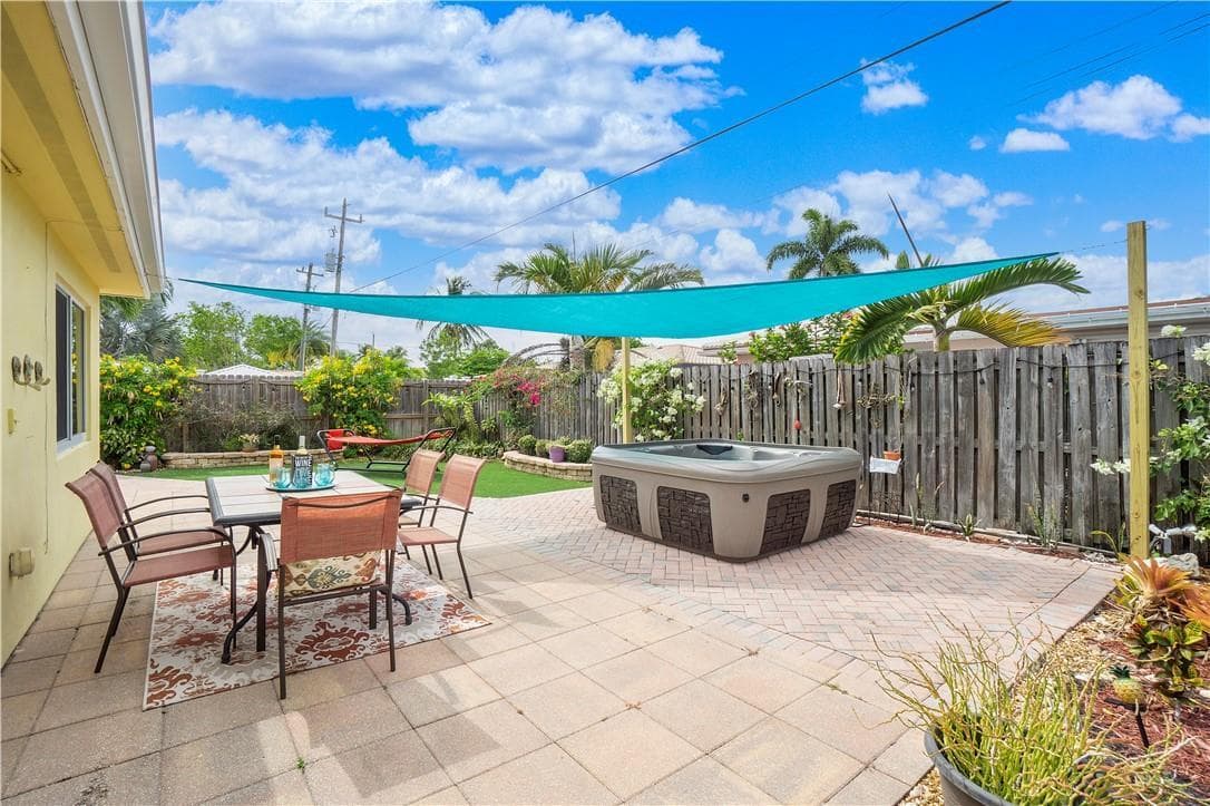161 SE 5th Court, Pompano Beach FL 33060 photo 3