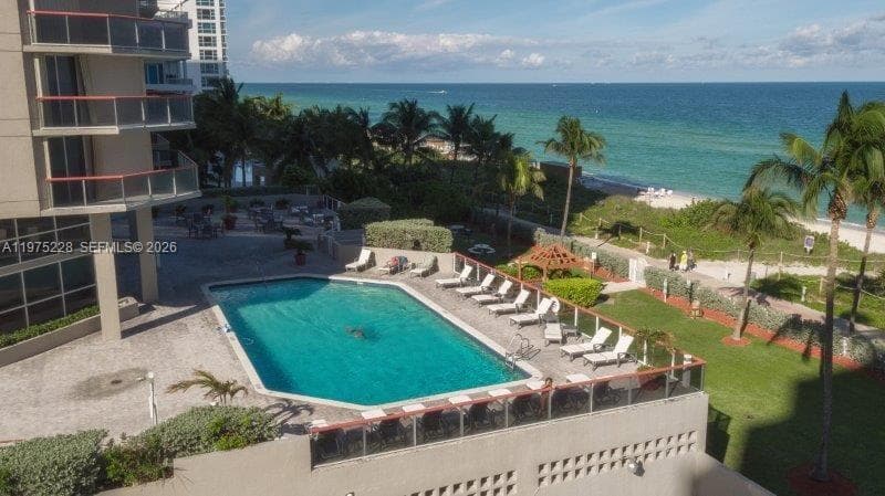 6767 Collins Ave # 706, Miami Beach FL 33141 photo 2