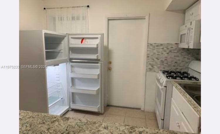 401 SW 8th St # A, Hallandale Beach FL 33009 photo 5
