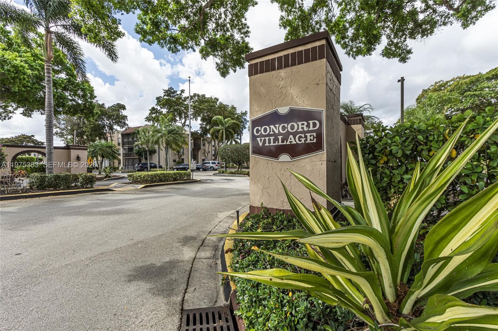 6701 N University Dr # 210, Tamarac FL 33321