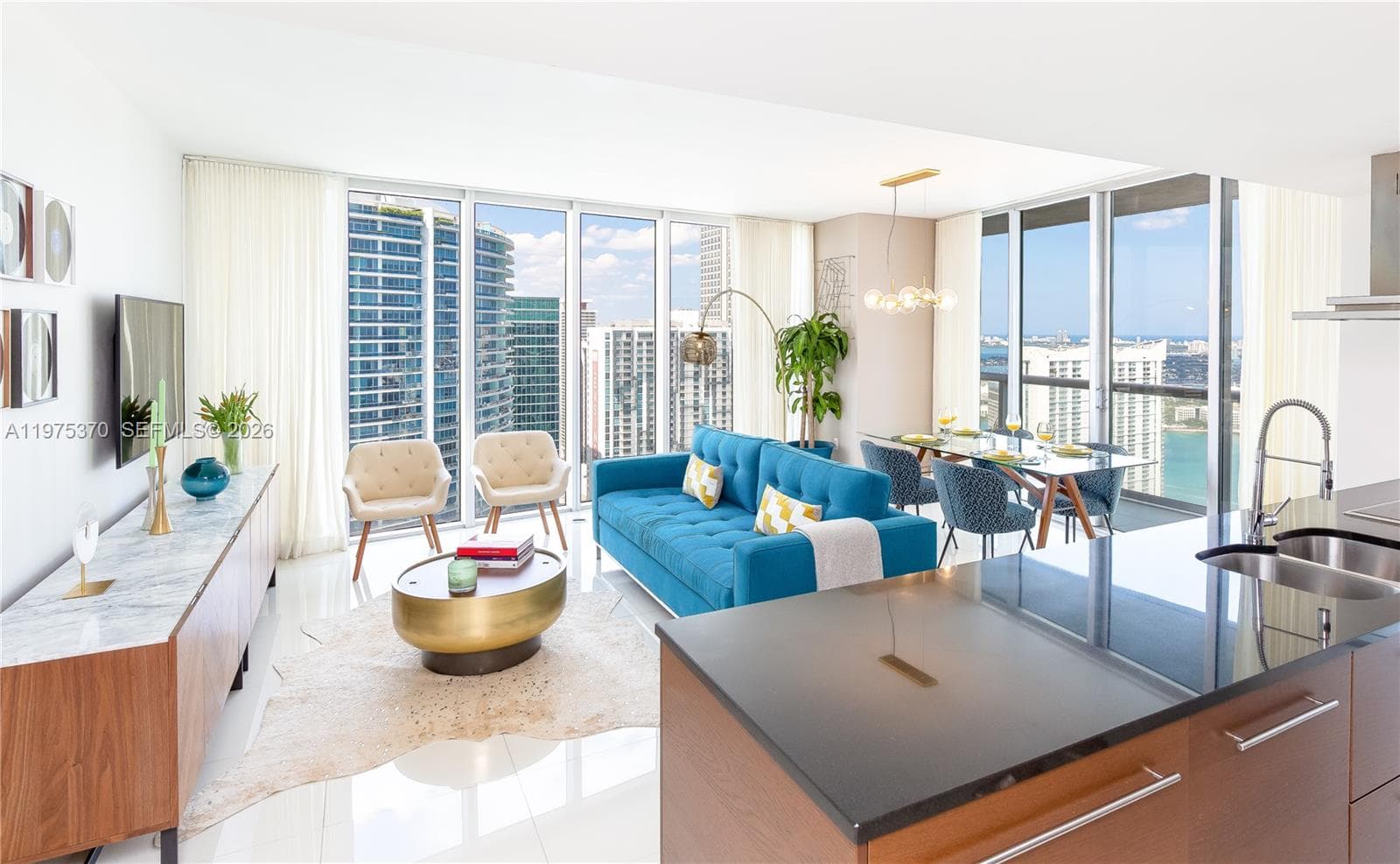 485 Brickell Ave # 4702, Miami FL 33131 photo 2