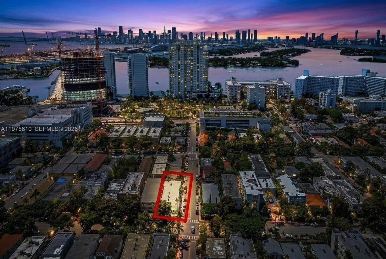 1000 7th St, Miami Beach FL 33139 photo 2