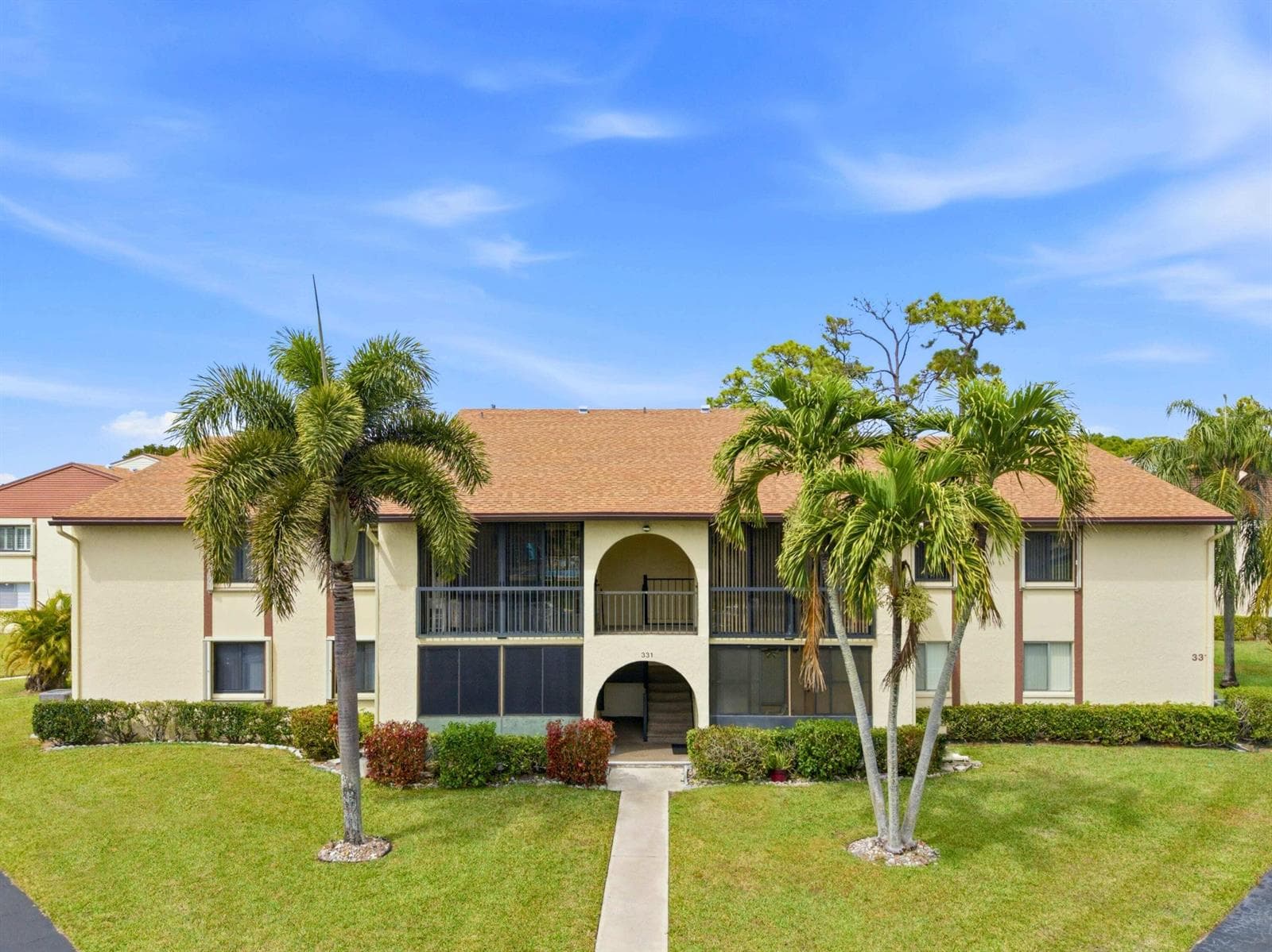331 Knotty Pine Circle # 2, FL 33463 photo 3