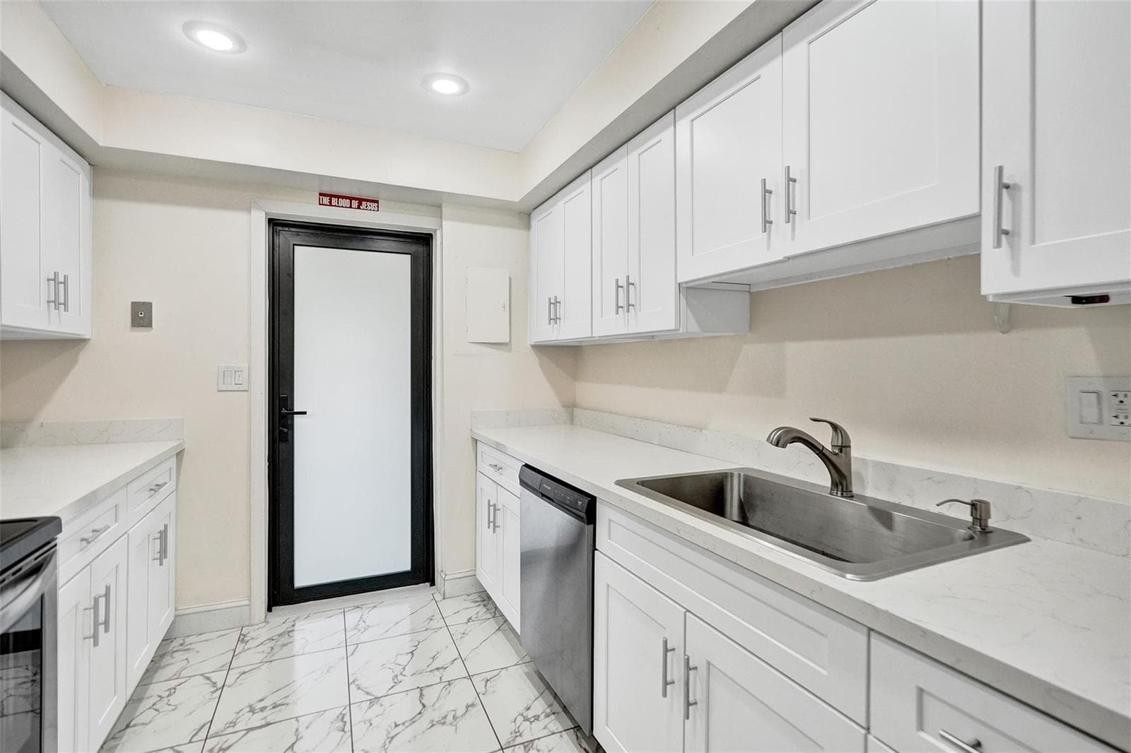 3541 NW 95th Terrace # 202, Sunrise FL 33351 photo 2