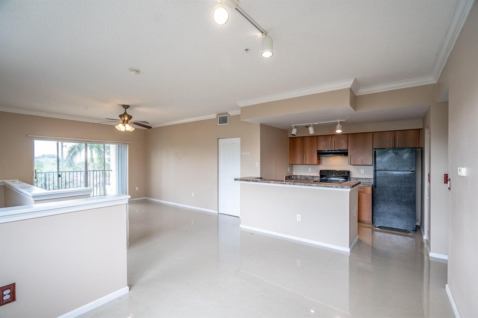 5800 W Sample Road # 308, Coral Springs FL 33067 photo 4