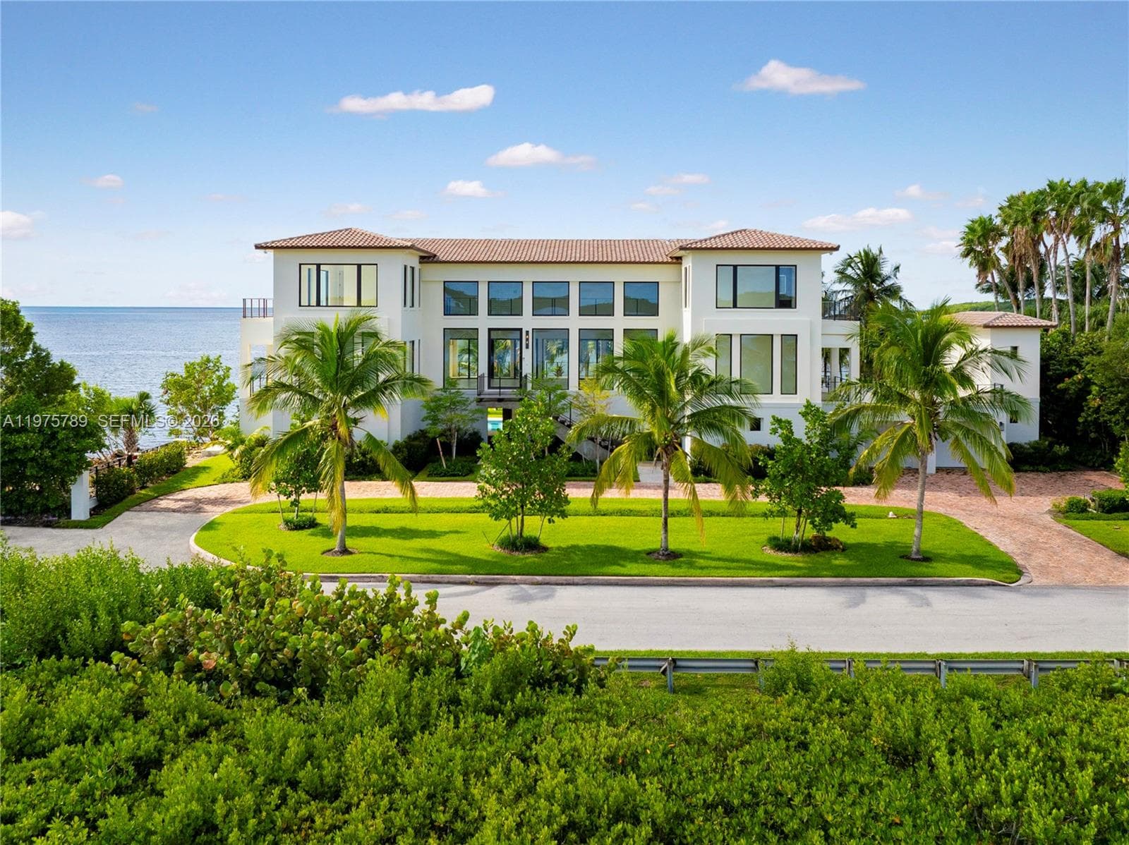 650 Lugo Ave, Coral Gables FL 33156 photo 4