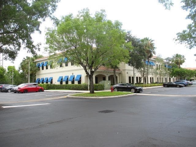 7451 Wiles Road, Coral Springs FL 33067 photo 5