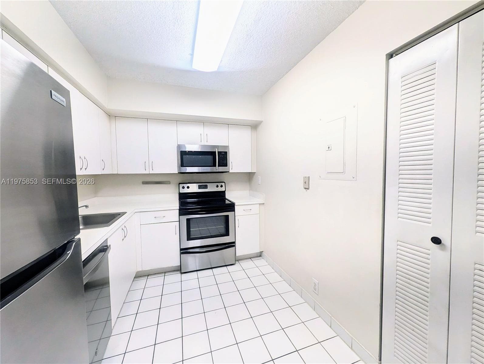 3300 NE 191st St # 1208, Aventura FL 33180 photo 4