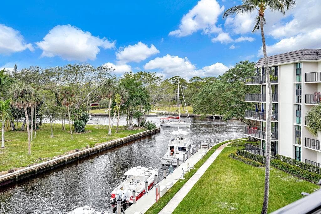 1350 River Reach Drive # 401, Fort Lauderdale FL 33315 photo 2