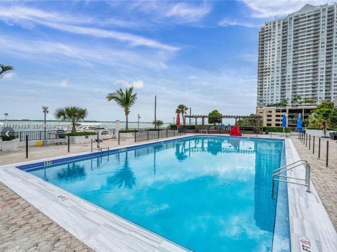 999 Brickell Bay Dr # 2007, Miami FL 33131 photo 2