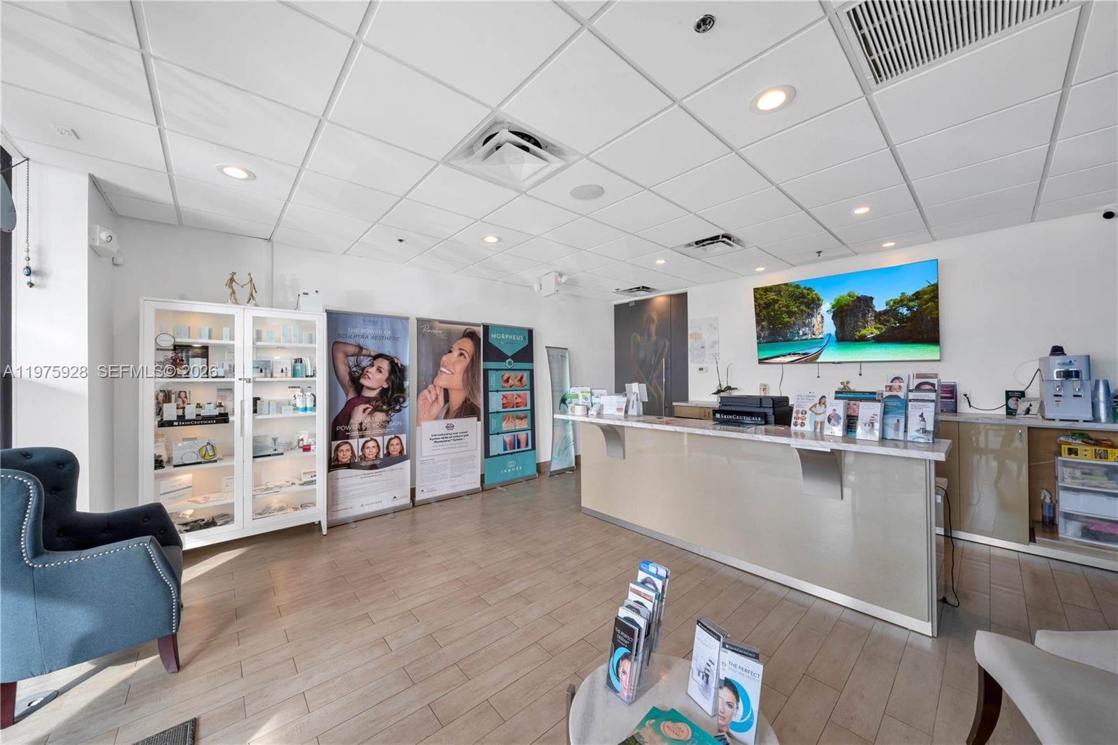 3749 NE 163, FL 33160 photo 2