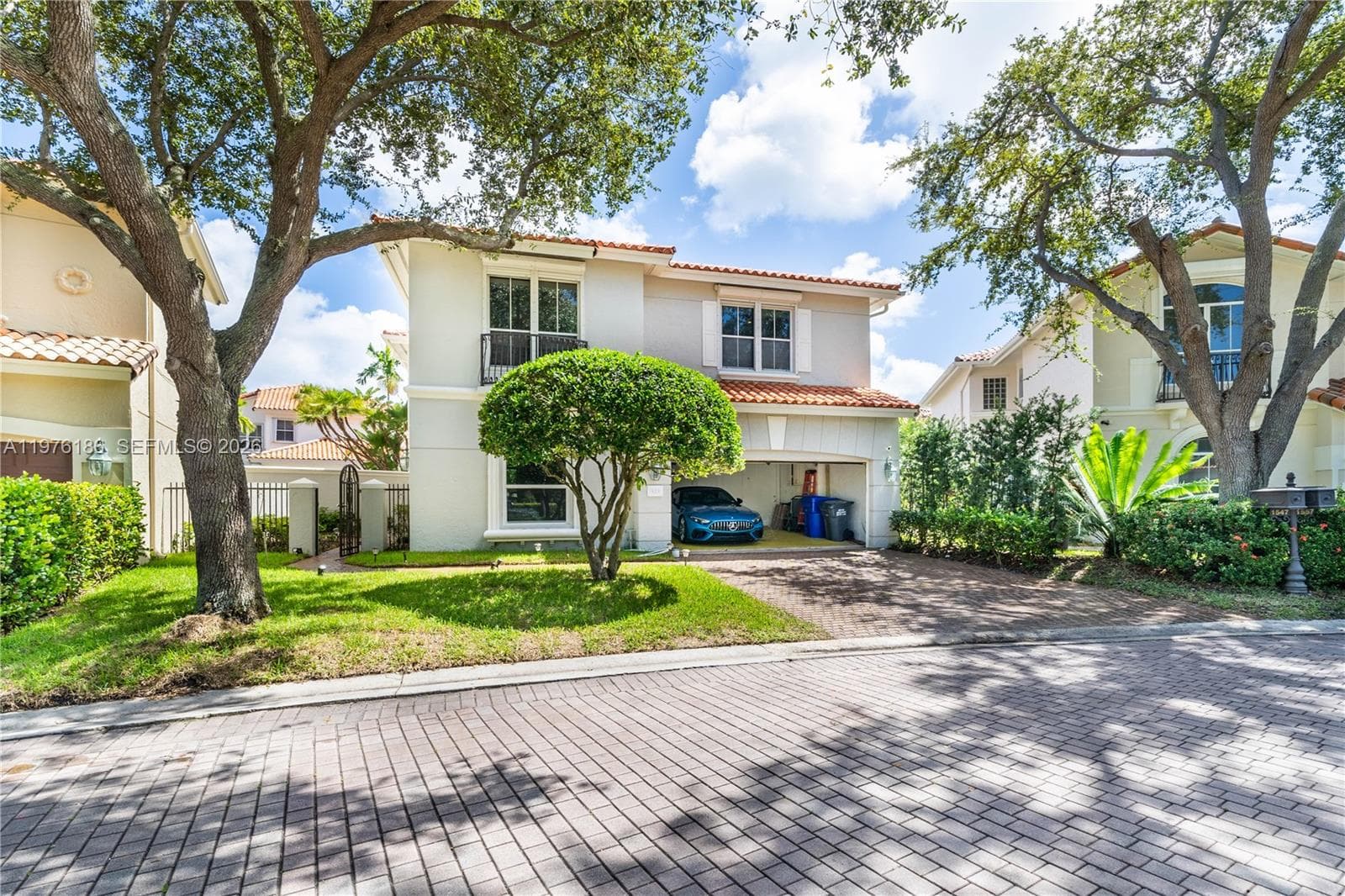 1547 Mariner Way # (AVAILABLE NOW), Hollywood FL 33019 photo 4