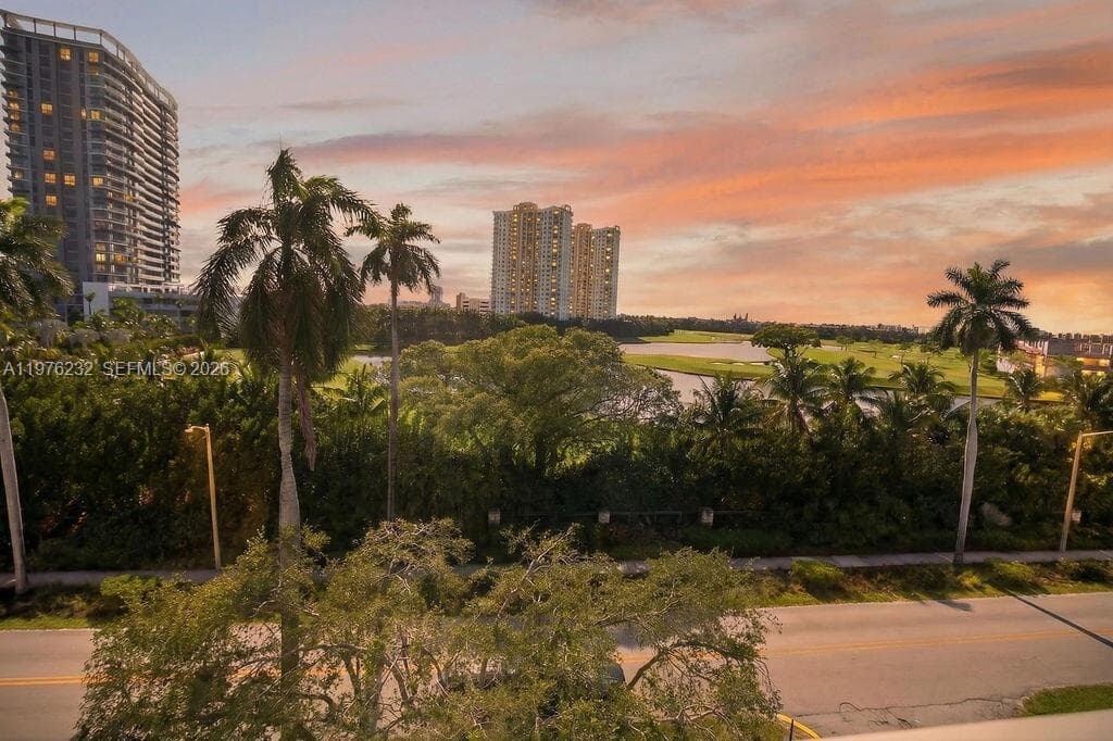 300 Diplomat Pkwy # 601, Hallandale Beach FL 33009