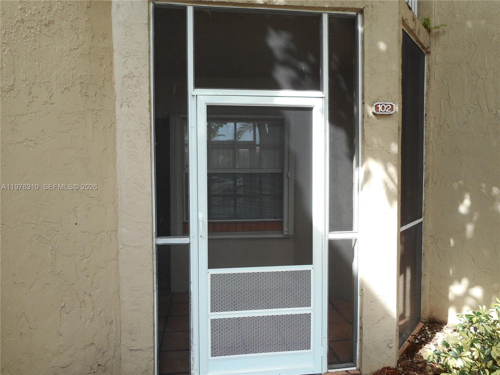 301 SW 86th Ave # 102, Pembroke Pines FL 33025 photo 2