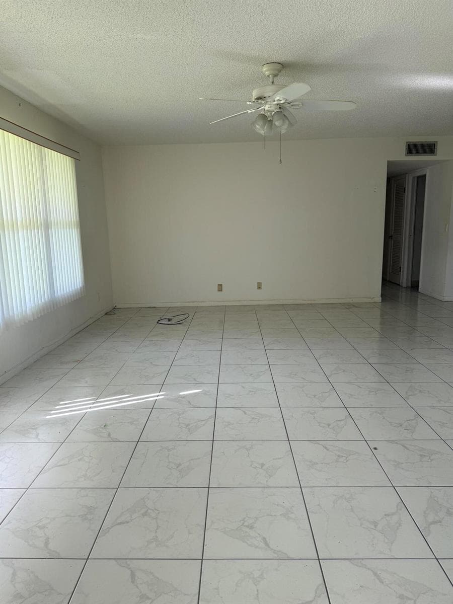 211 Country Lane # A, Boynton Beach FL 33435 photo 2