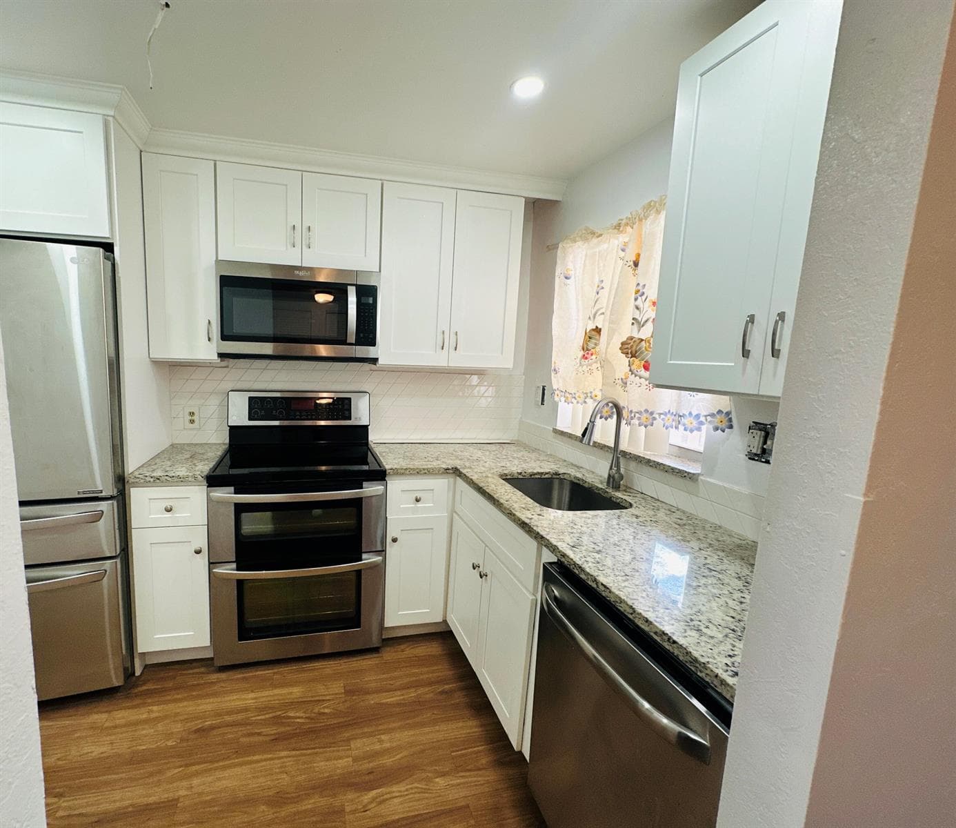 9900 Sunrise Lakes Boulevard # 201, Sunrise FL 33322 photo 5