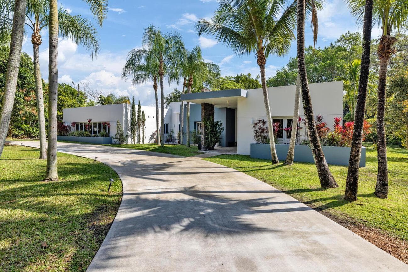 12301 SW 107th Avenue, Miami FL 33176 photo 2