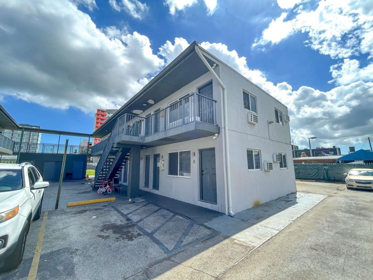734 NW 80th Street, Miami FL 33150 photo 4
