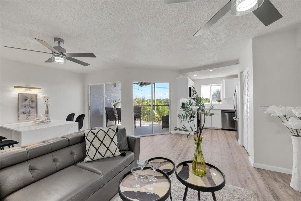 275 Palm Avenue # B304, Jupiter FL 33477 photo 5