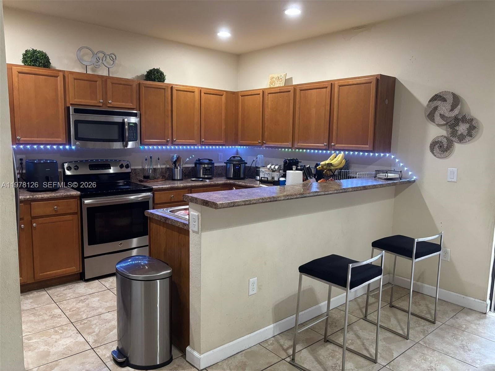 3544 W 88th Ter, Hialeah FL 33018 photo 3
