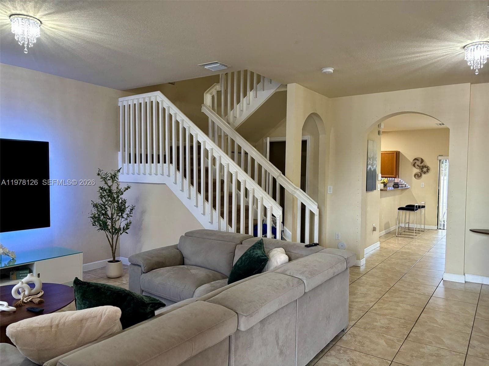 3544 W 88th Ter, Hialeah FL 33018 photo 4