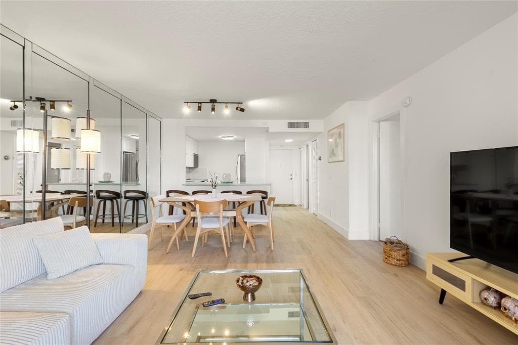 2000 S Ocean Boulevard # 2p, Lauderdale By The Sea FL 33062