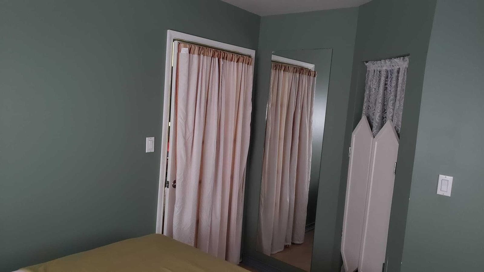 2334 NE 136th Street, North Miami Beach FL 33181 photo 4