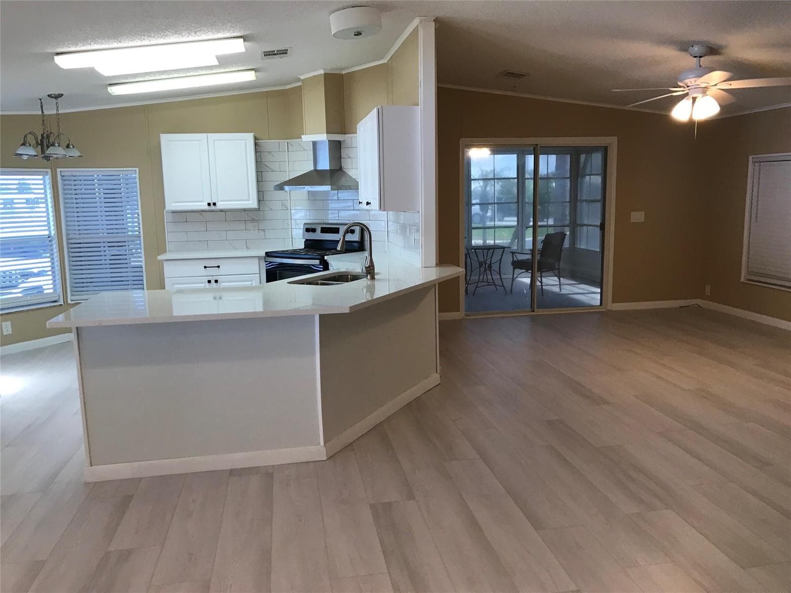 1703 SW 35th Circle, Okeechobee FL 34974 photo 3