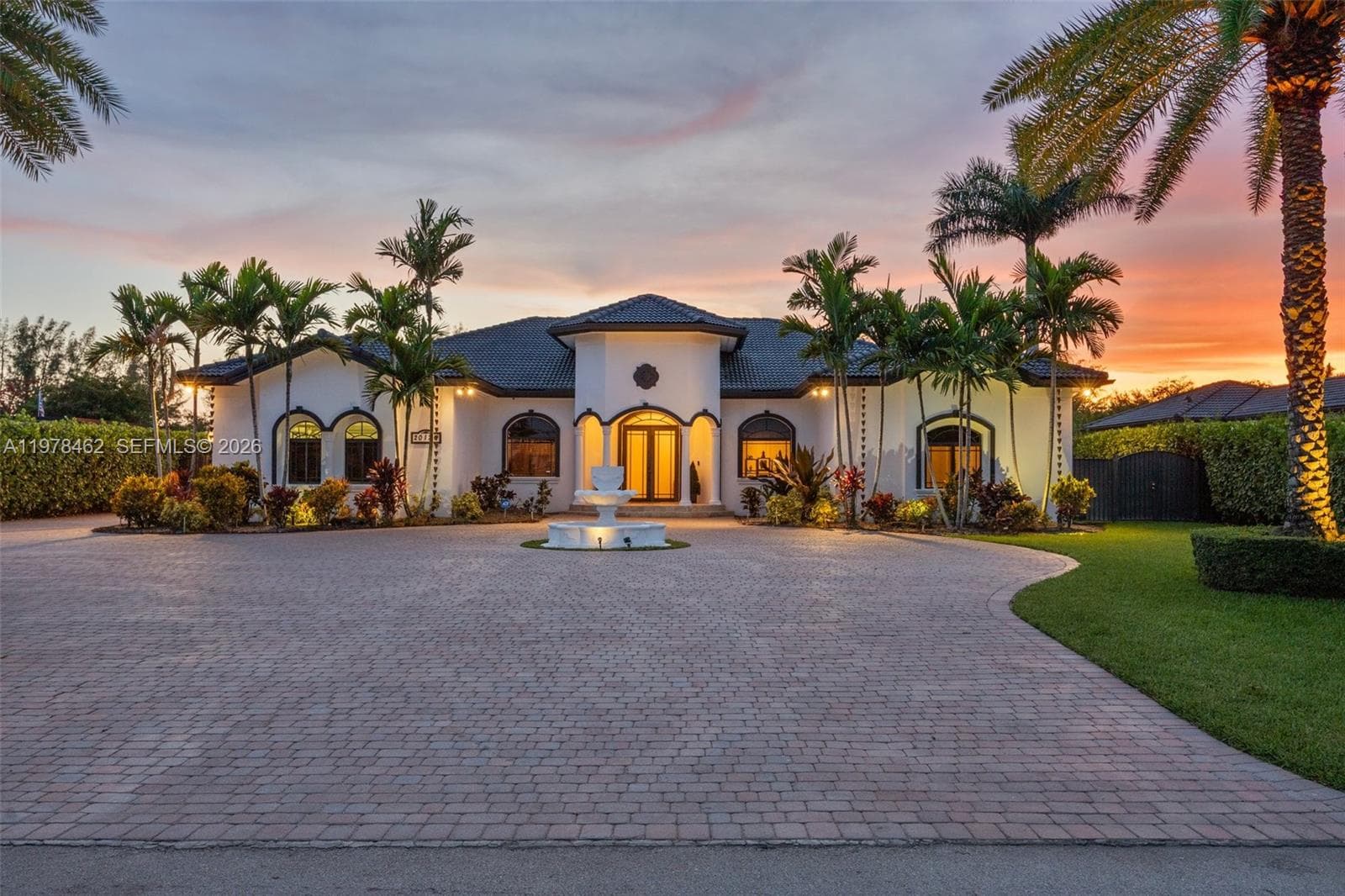 20120 SW 133rd Ave, Miami FL 33177 photo 2