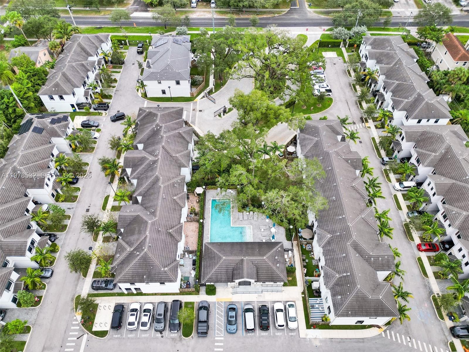 1609 SW 28th St, Fort Lauderdale FL 33315 photo 2