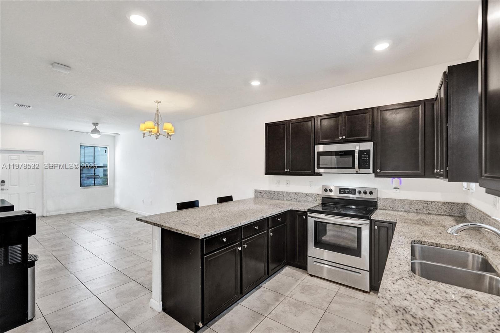 1609 SW 28th St, Fort Lauderdale FL 33315 photo 3