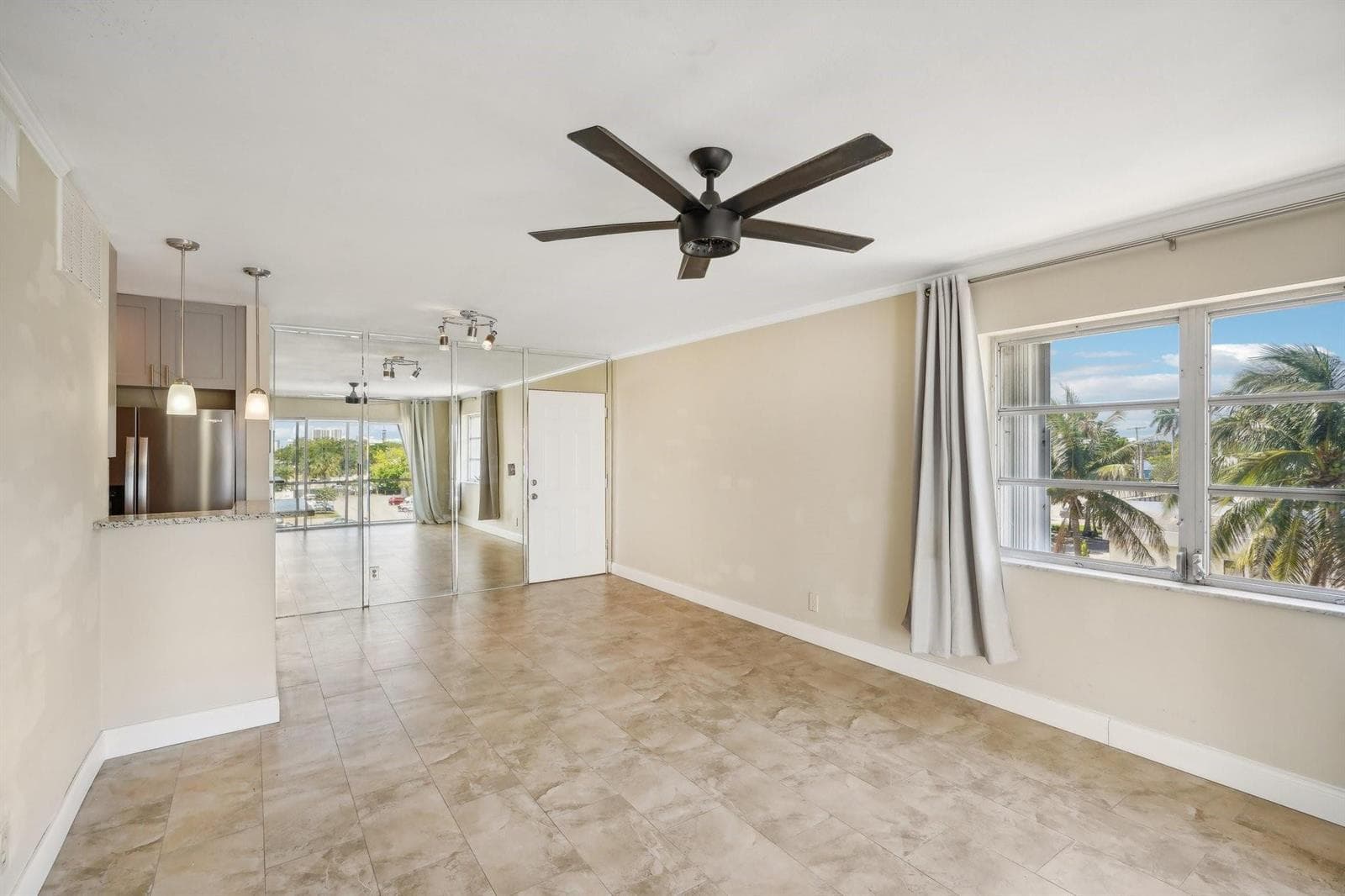 3040 NE 16th Avenue # 402, Oakland Park FL 33334 photo 2