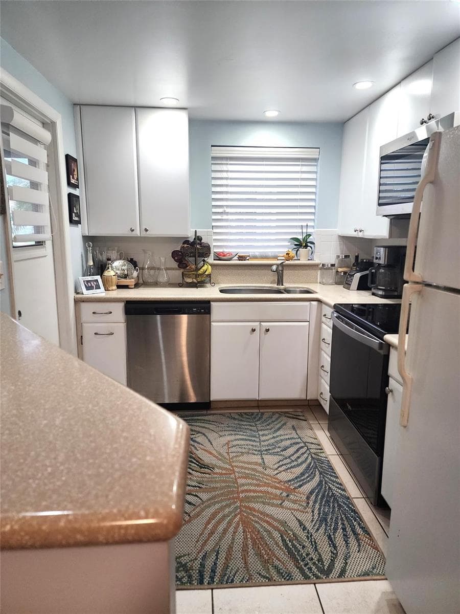 804 SE 7th Street # 101, Deerfield Beach FL 33441 photo 4