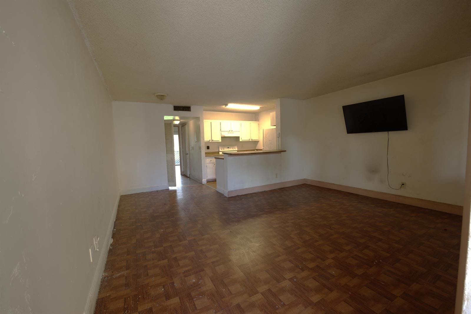1509 Meadows Circle W, Boynton Beach FL 33436 photo 3