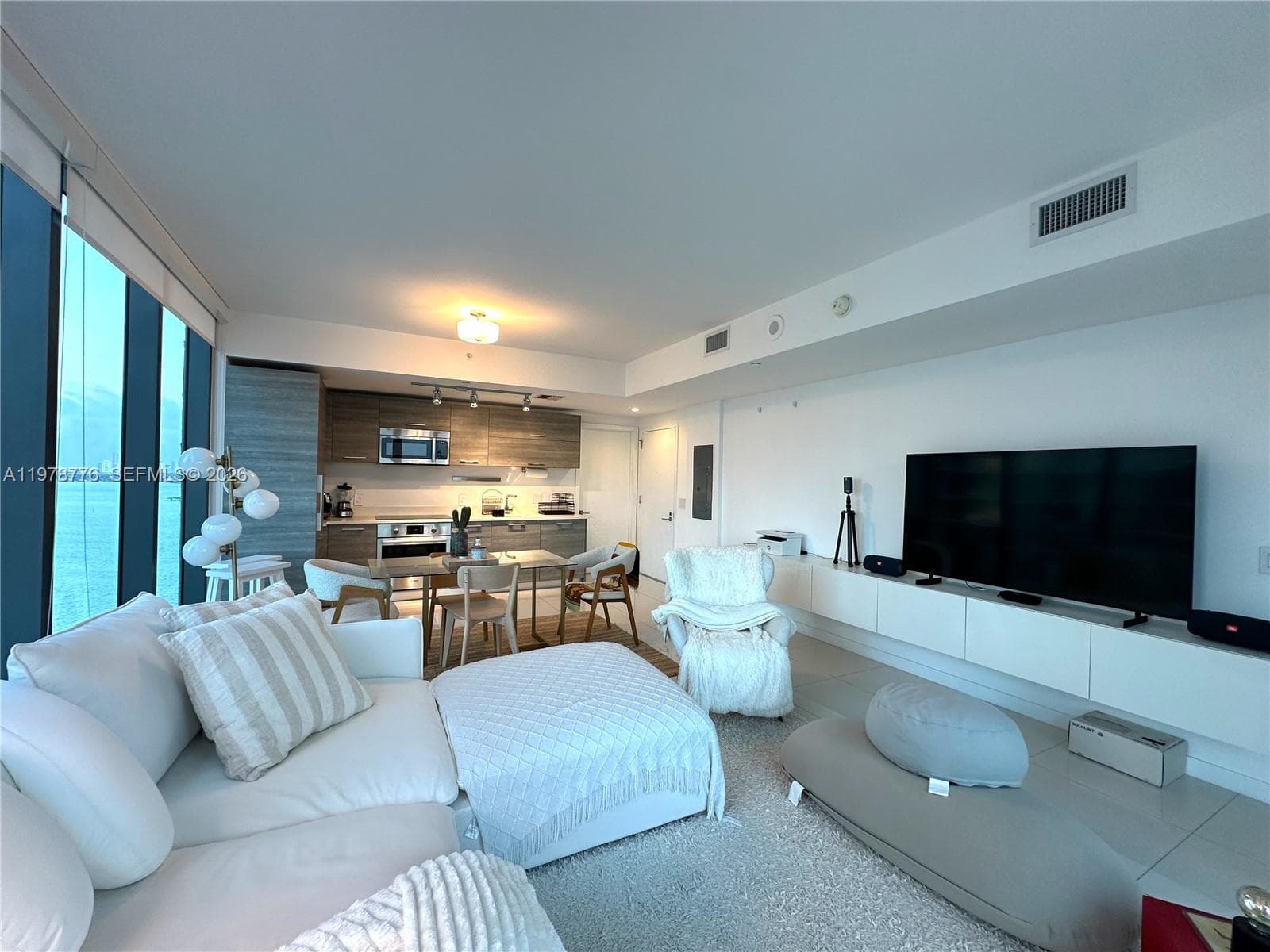 650 NE 32nd St # 2108, Miami FL 33137 photo 5
