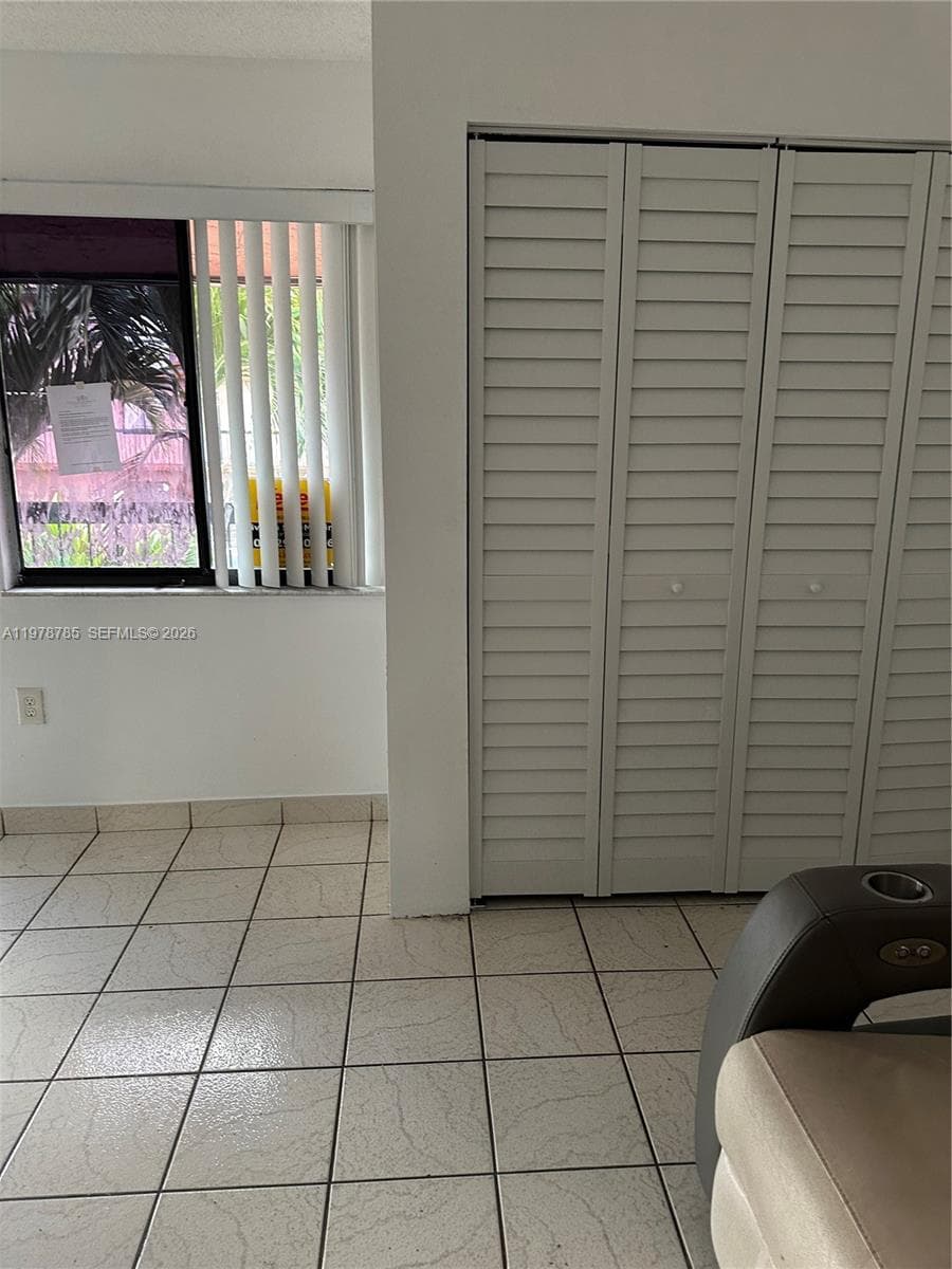 2194 W 60th St # 22213, Hialeah FL 33016 photo 2