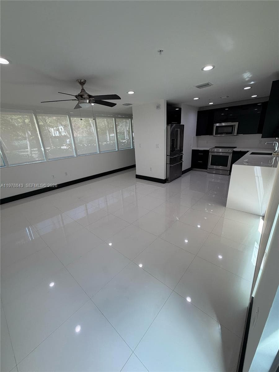 2699 Tigertail Ave # 14, Miami FL 33133 photo 4