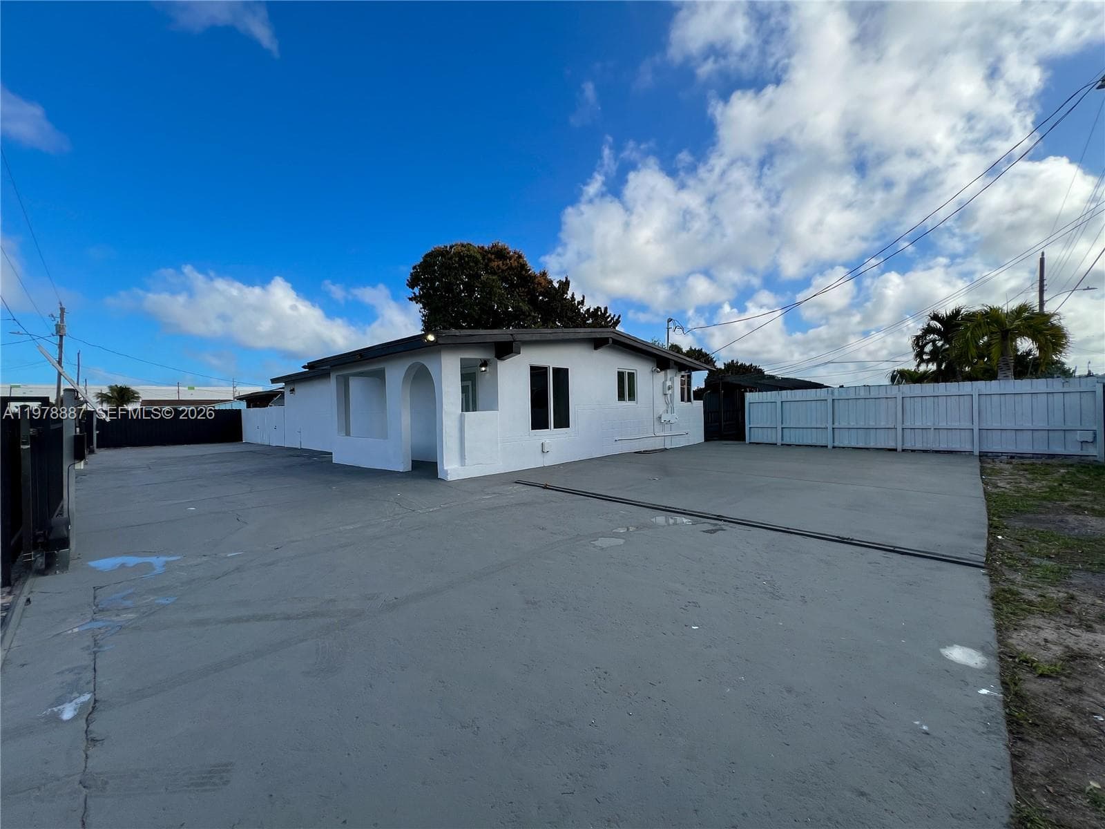 10090 W Fern St, Miami FL 33157 photo 3