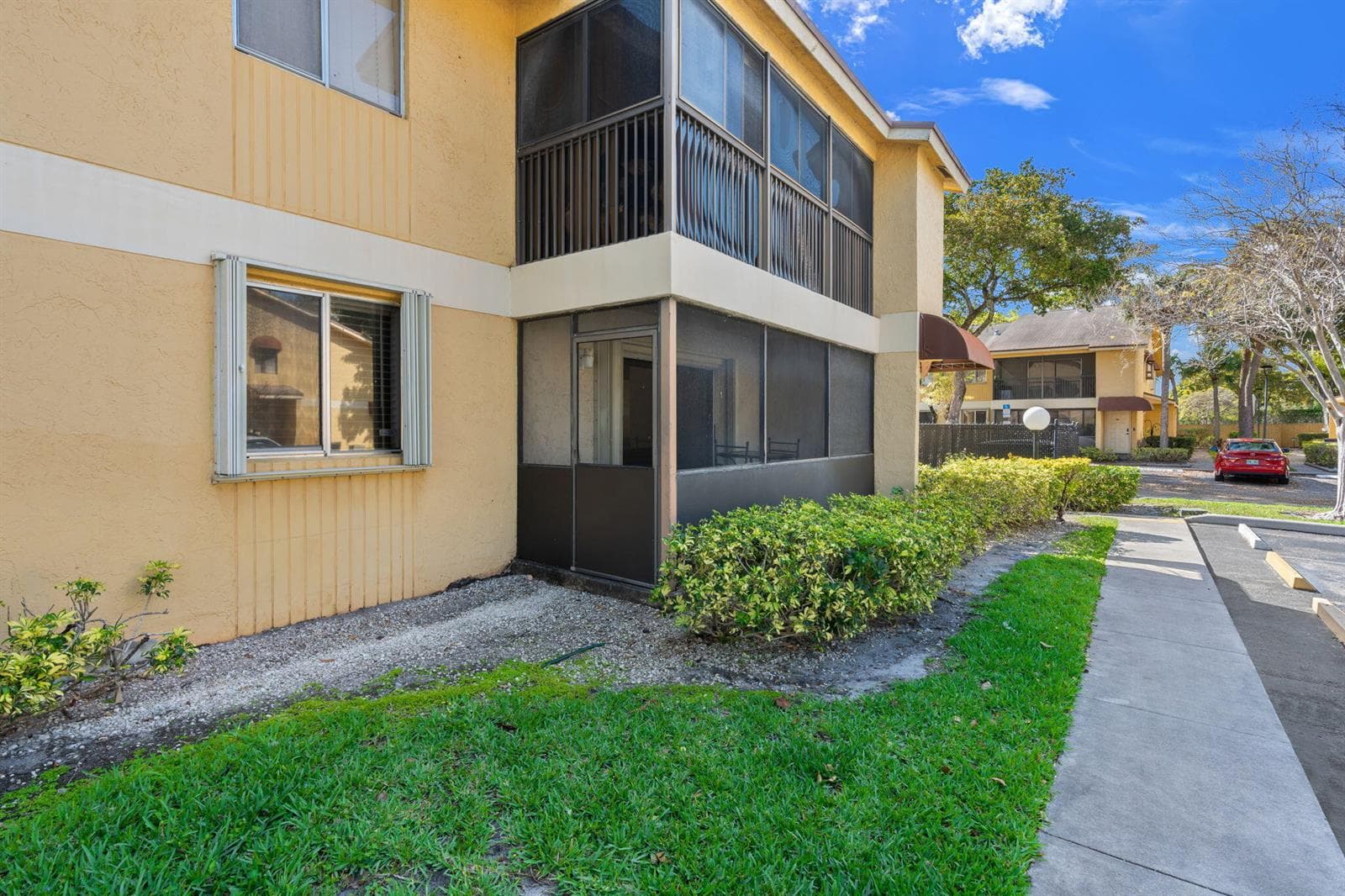 3053 N Oakland Forest Drive # 102, Oakland Park FL 33309 photo 5