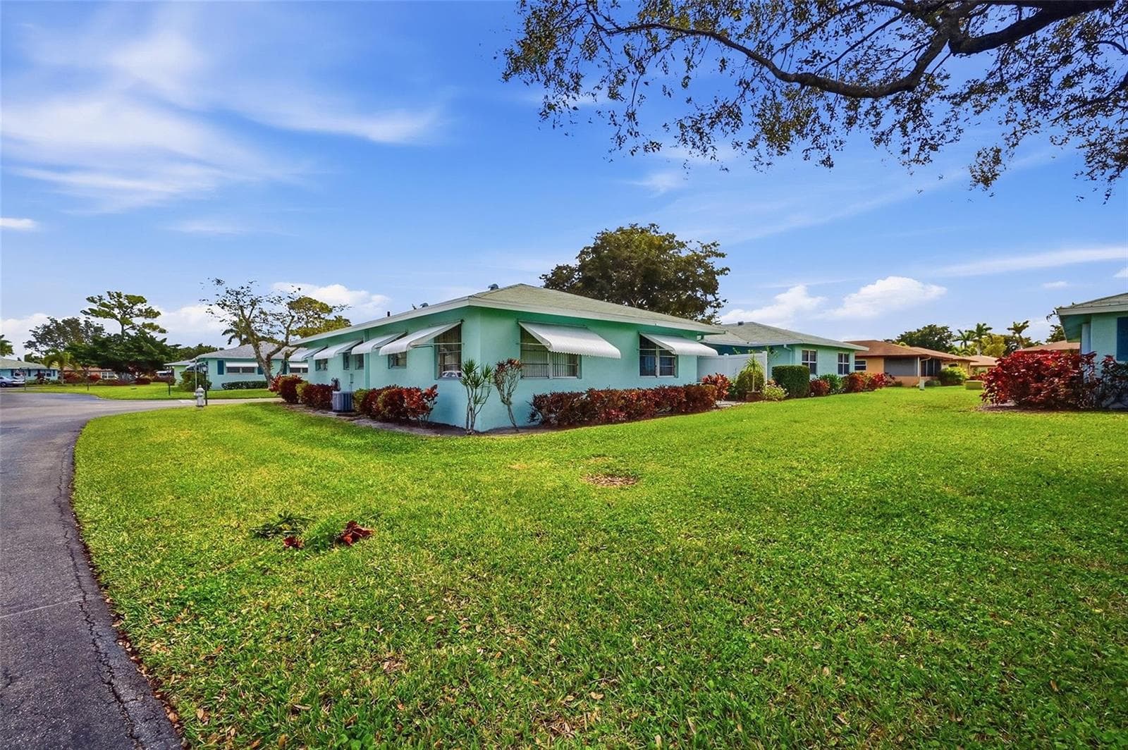 602 Hummingbird Lane # 602, Delray Beach FL 33445 photo 4