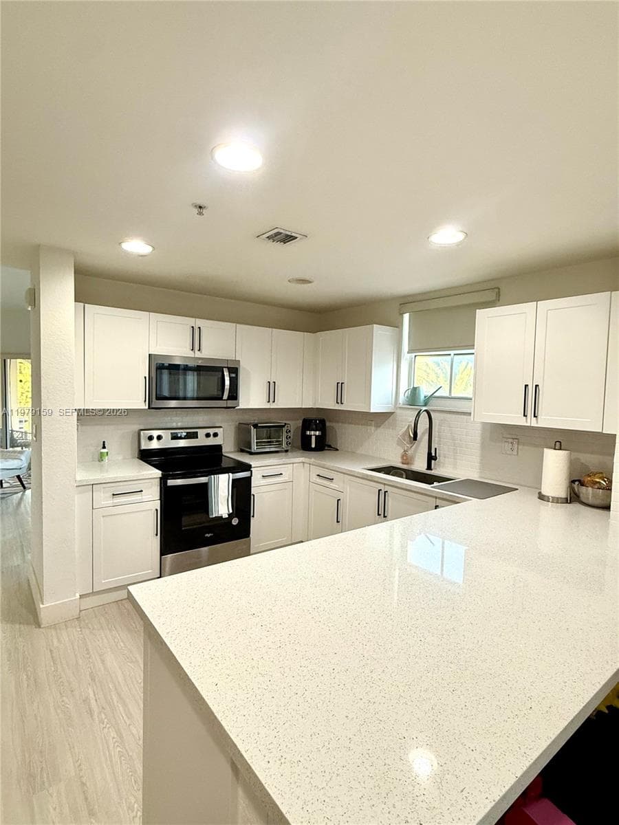 8999 NW 107th Ct # 216-1, Doral, FL 33178 photo 2