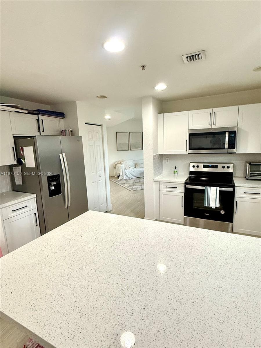 8999 NW 107th Ct # 216-1, Doral, FL 33178 photo 3