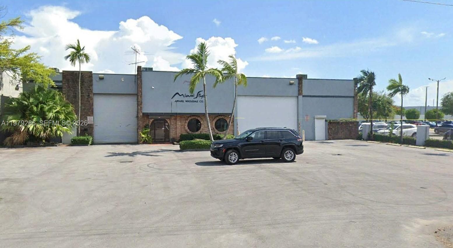 7480 NW 52nd St, Miami, FL 33166 photo 2