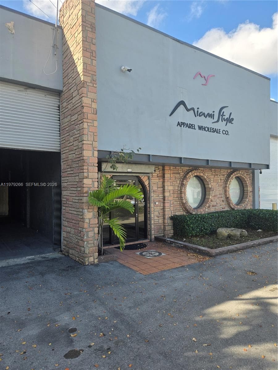 7480 NW 52nd St, Miami, FL 33166 photo 3